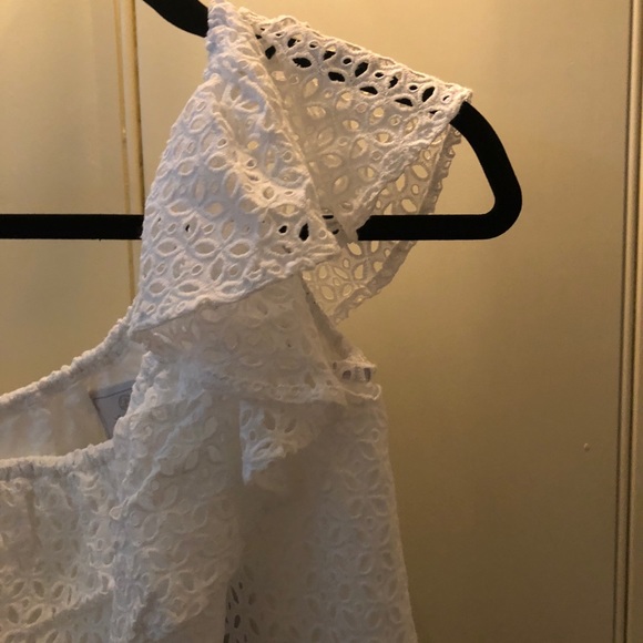 Lauren James Eyelet one shoulder top 💕 - Picture 4 of 5